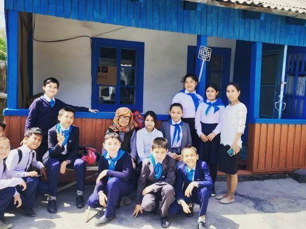 "Тыл ардагерлерін құрметтейік" тақырыбында ардагерлерге тағзым операциясы